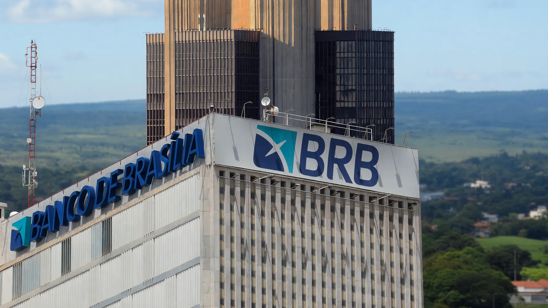 BRB atraso do balanço: investigação interna sob escrutínio do Banco Central