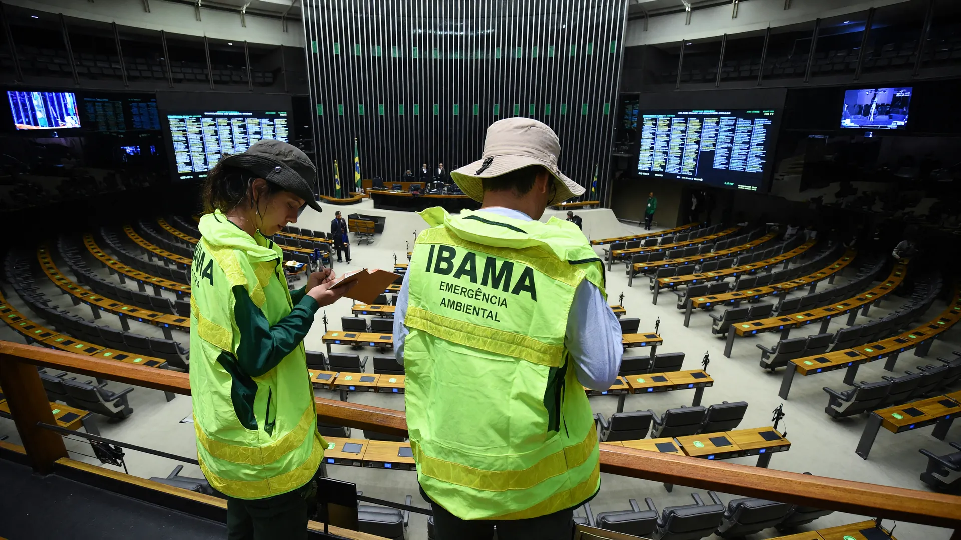 Fiscalização Ibama contra embargo remoto e desmatamento na Amazônia em operação ambiental