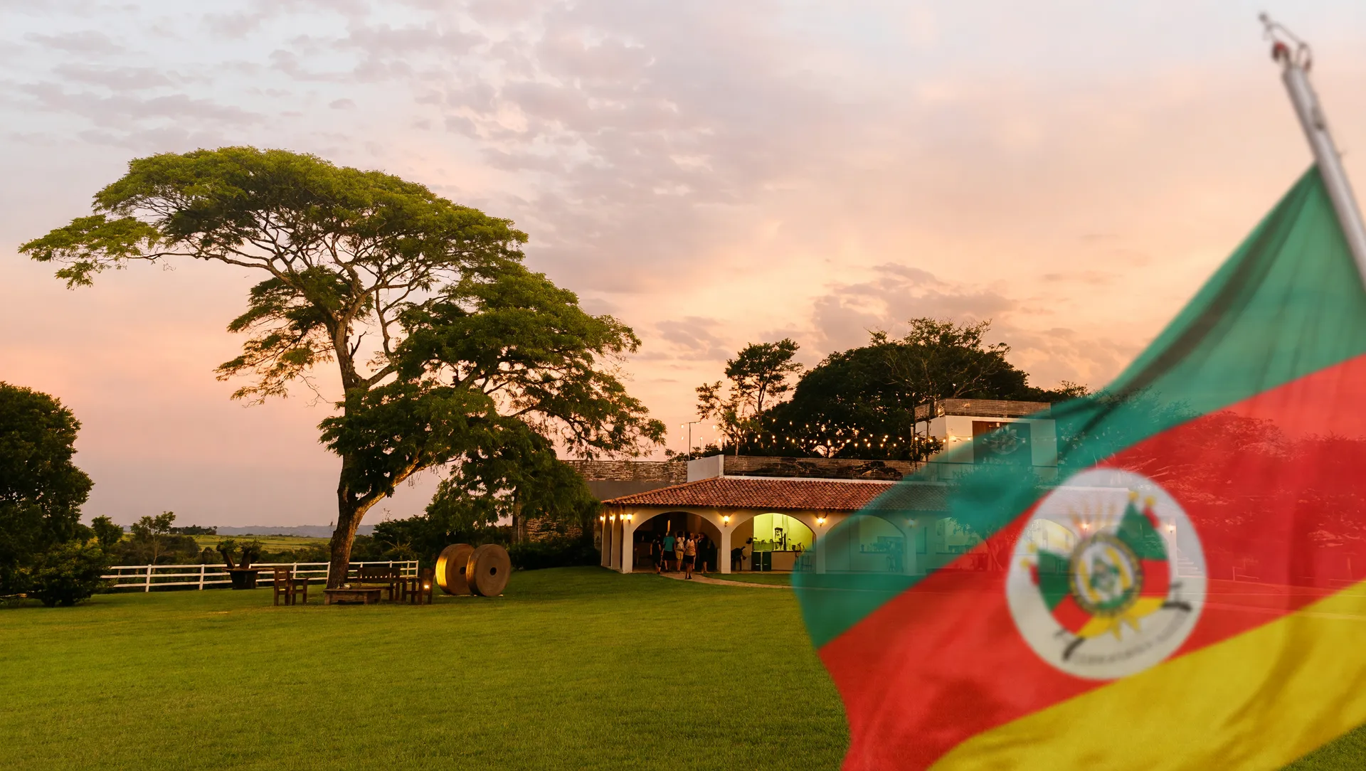 Estância das Oliveiras ao pôr do sol, origem do azeite brasileiro nota máxima em concurso europeu