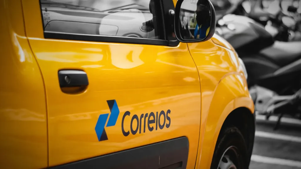 Crise nos Correios: bloqueio de faturamento dos Correios impacta entrega de serviços