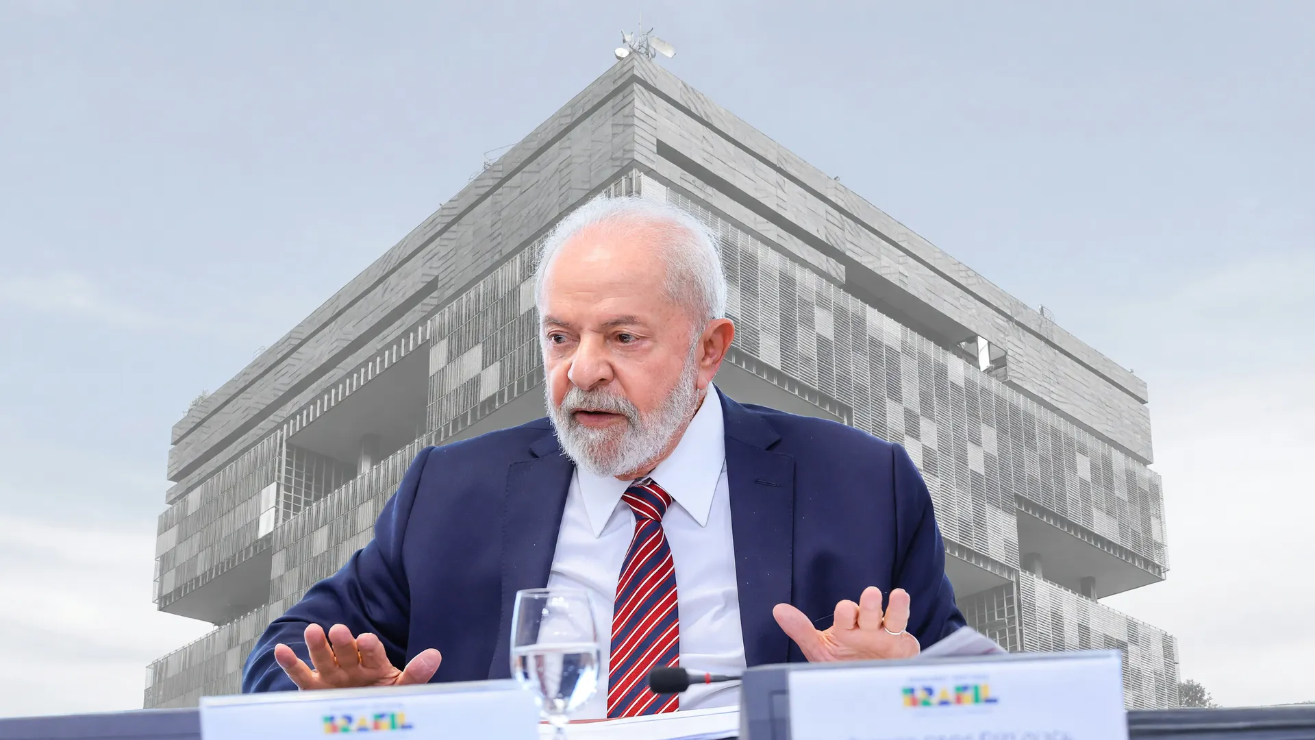 Isenção de impostos do querosene de aviação como medida governamental contra alta de passagens