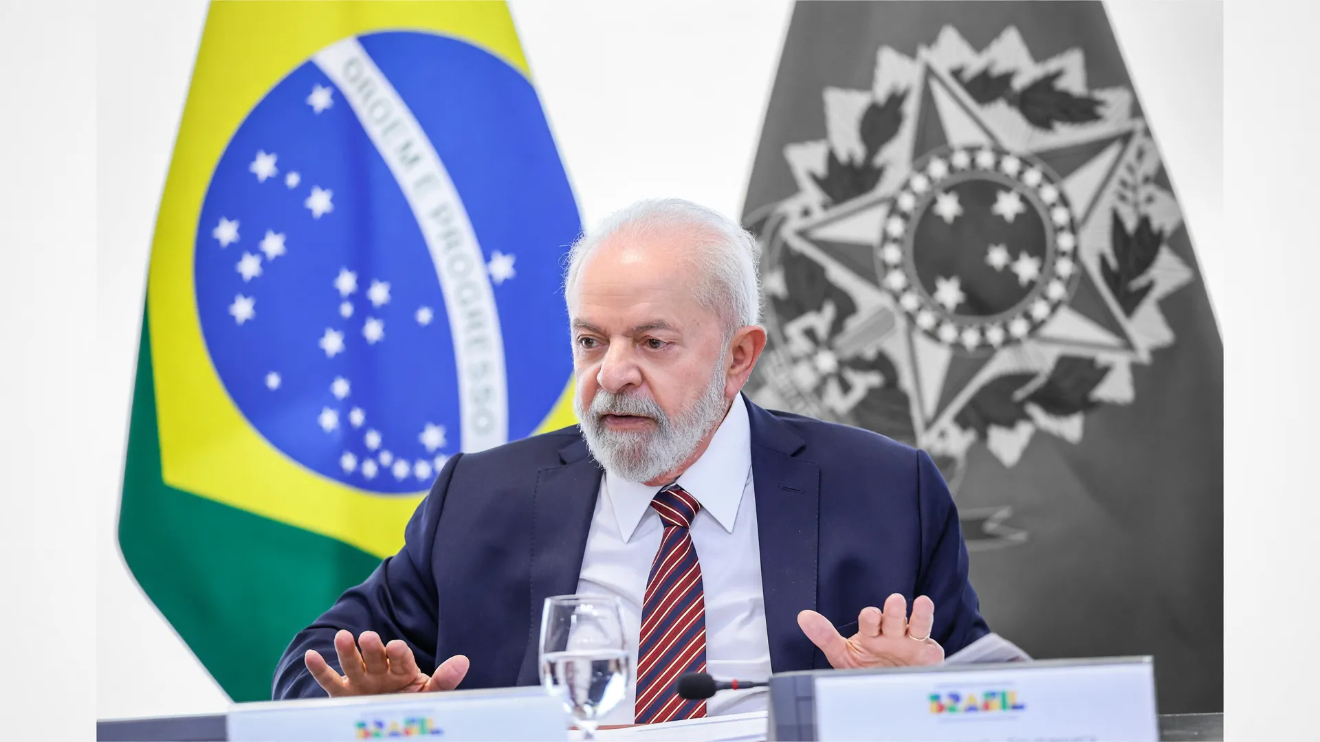 Retrato oficial de Lula sobre decisão NR-1 saúde mental trabalhadores 2026