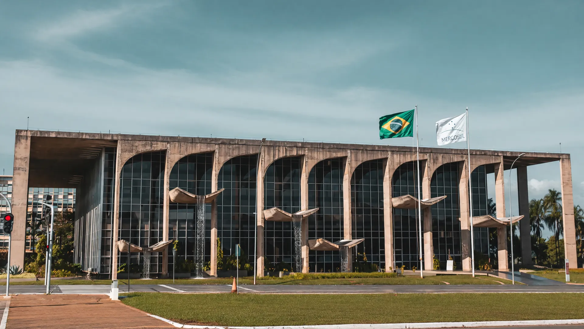Palácio da Justiça em destaque na operação policial contra discurso de ódio na internet