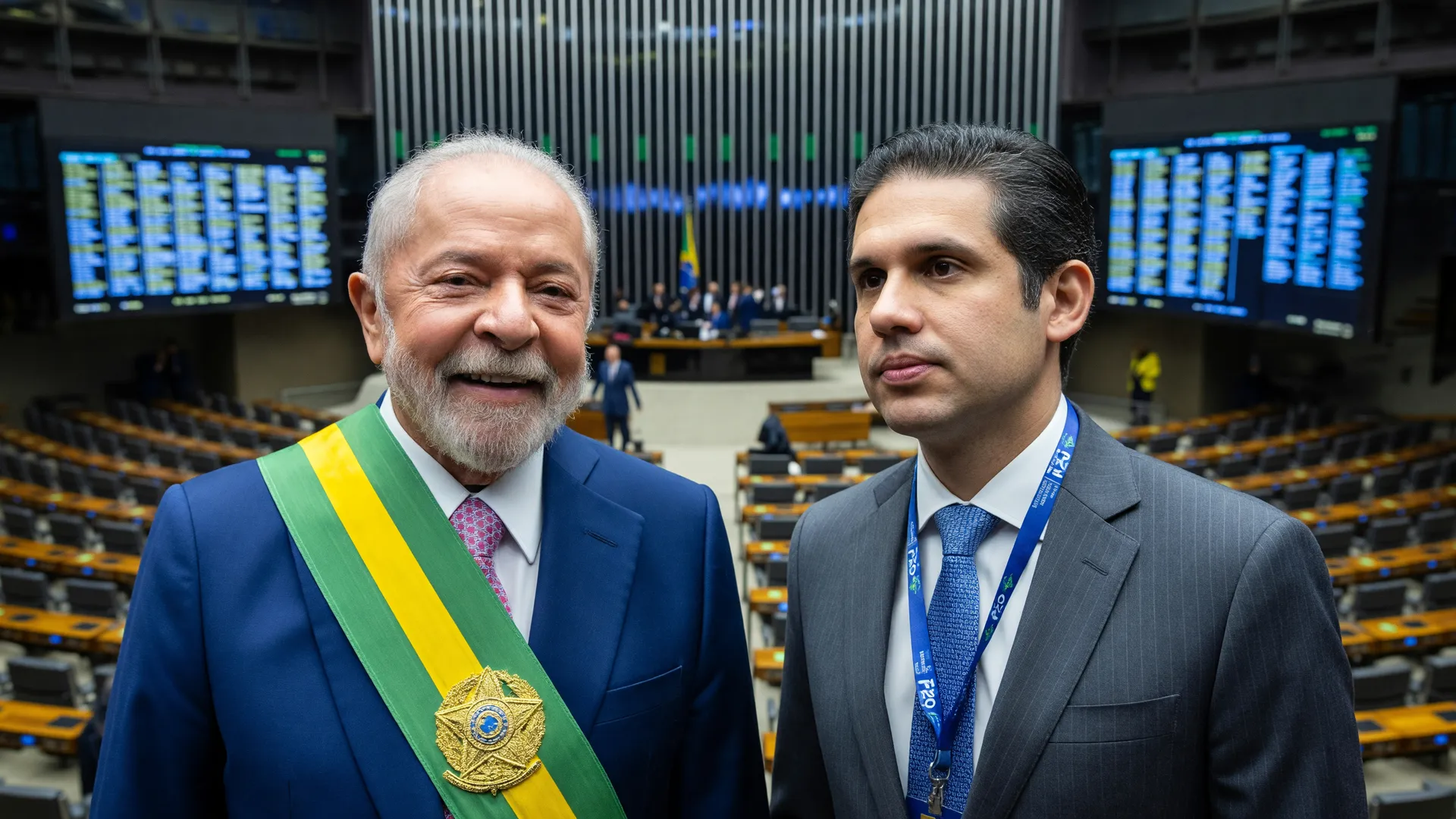 Lula e Hugo Motta em negociação sobre projeto de lei escala 6x1 Congresso, cenário institucional