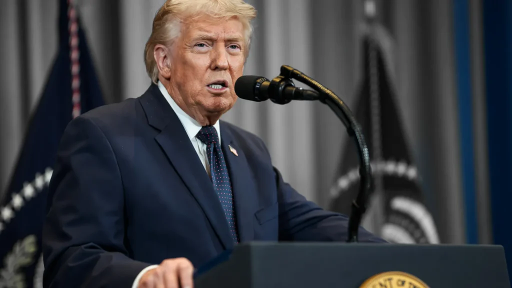 Trump avisa empresas sobre reembolso tarifas no sistema CAPE