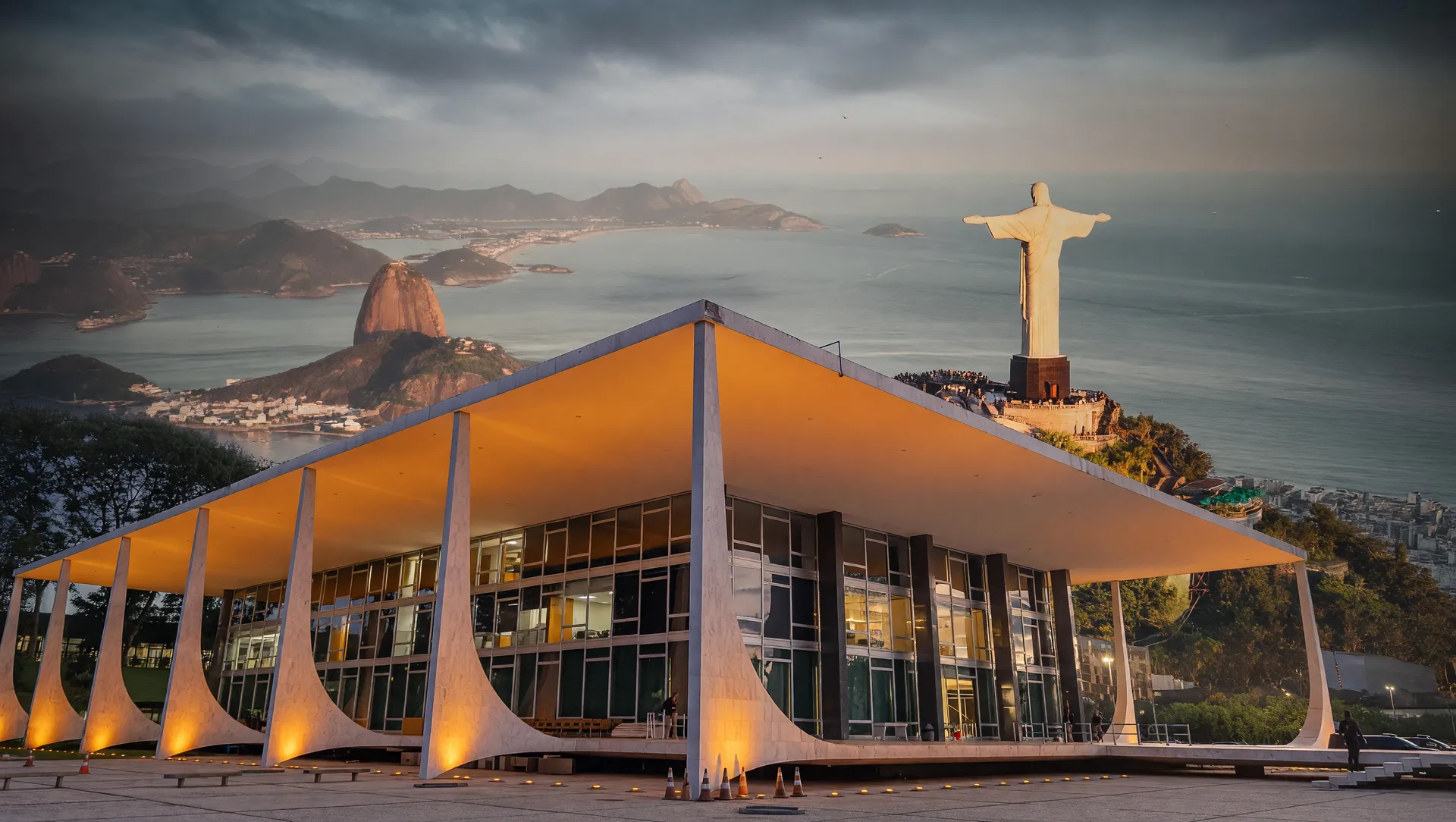 Decisão do STF: fachada ao anoitecer e Rio de Janeiro, representando Ricardo Couto governador interino