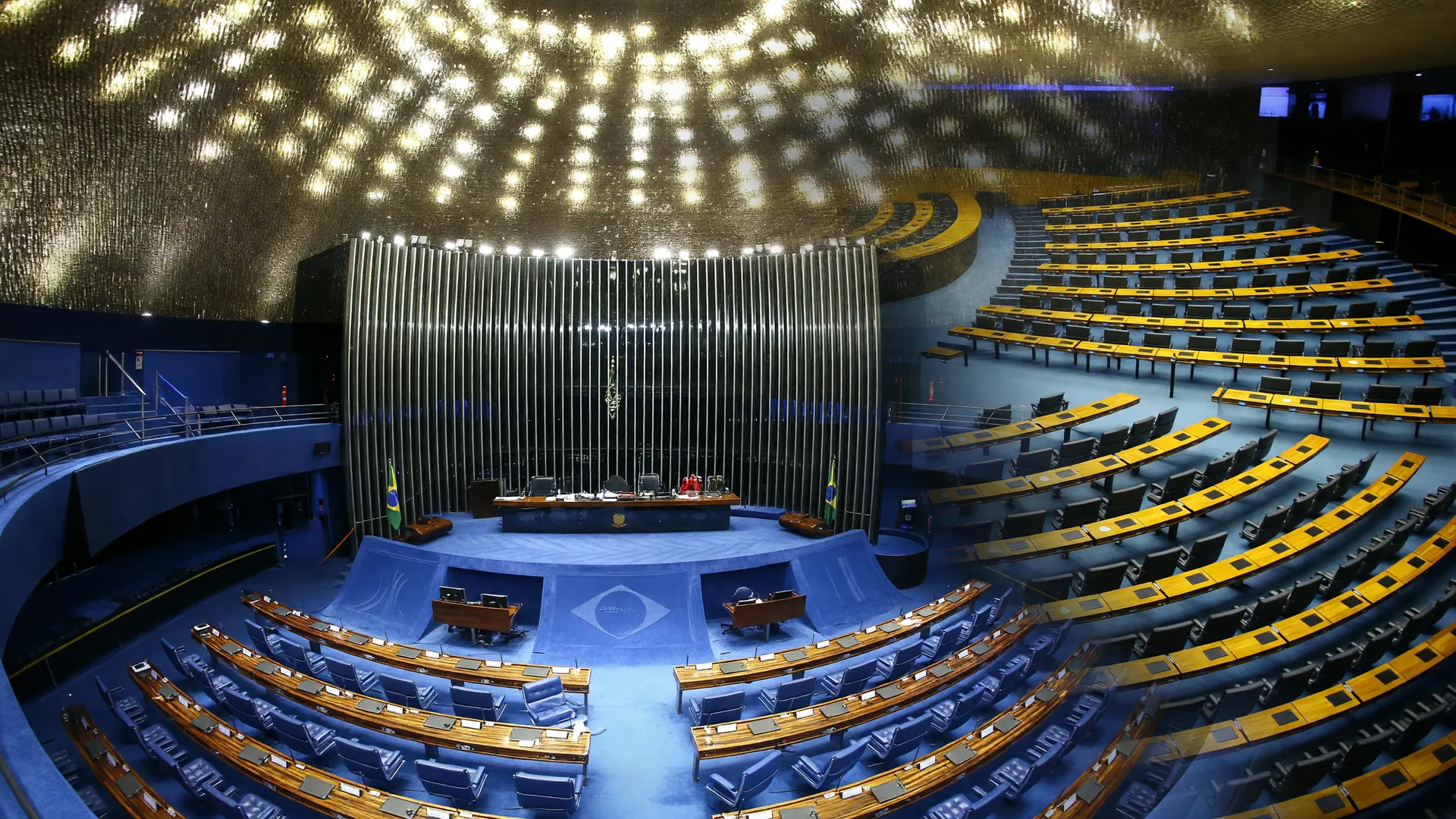 Plenários do Senado e Câmara em sessão sobre seguro-defeso 2026 novas regras para trabalhadores da pesca