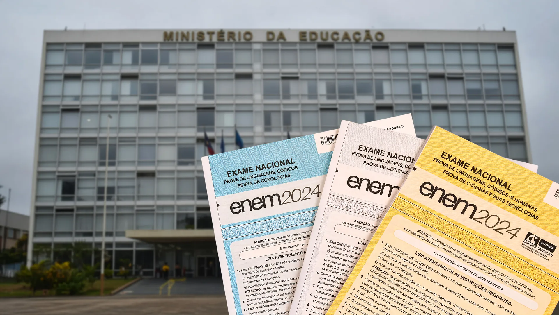 Provas do Enamed para seleção de residência médica com edifício do MEC ao fundo