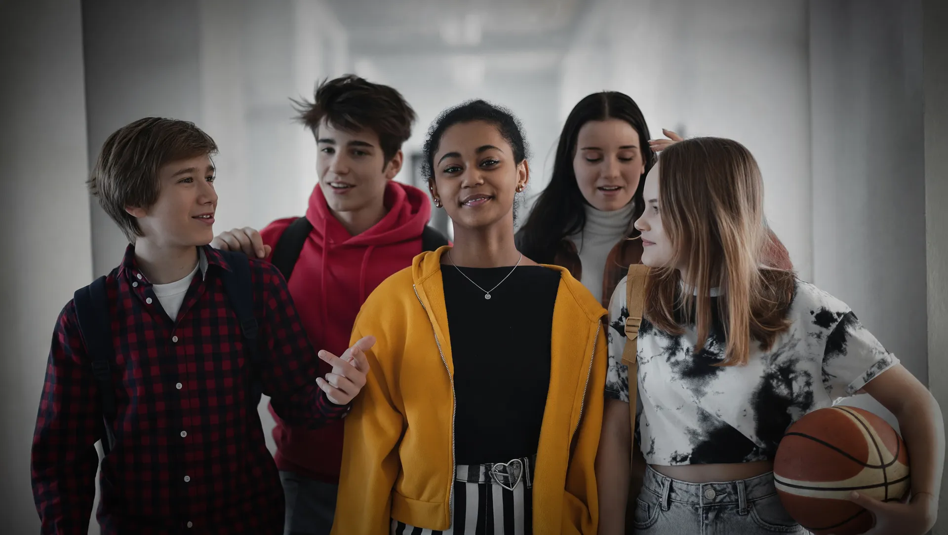Adolescentes diversos e o debate sobre redução da maioridade penal 16 anos