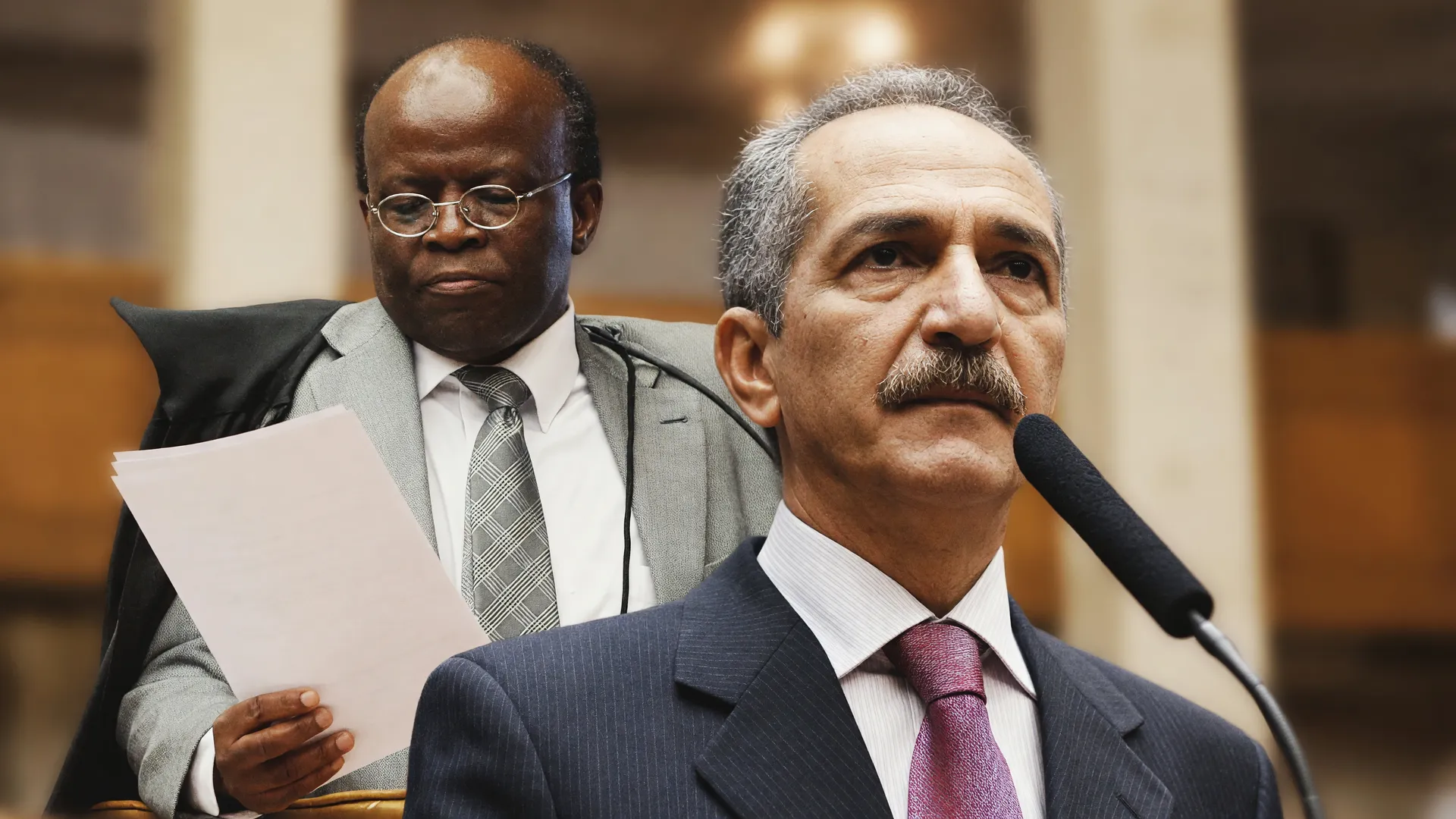 Aldo Rebelo reintegrado ao DC: juíza suspende expulsão e ordena reintegração ao partido