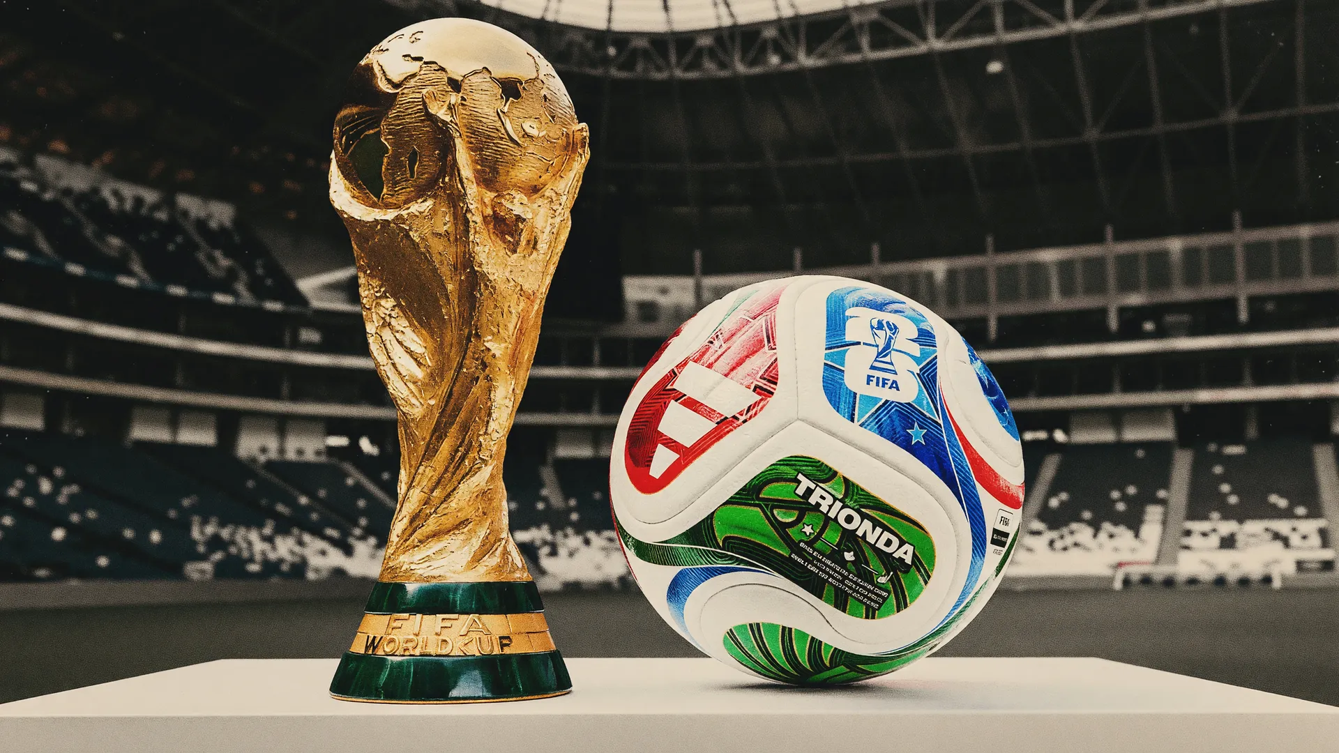 Taça da Copa do Mundo em campo de estádio, representando supervisão de anúncios de bets na Copa