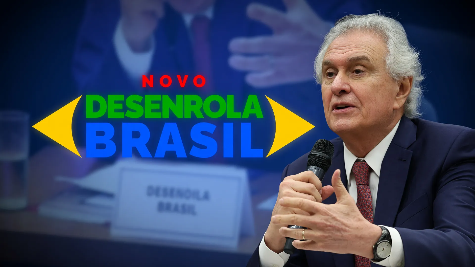Caiado critica juros governo Desenrola em discurso expressivo com logo do programa ao fundo