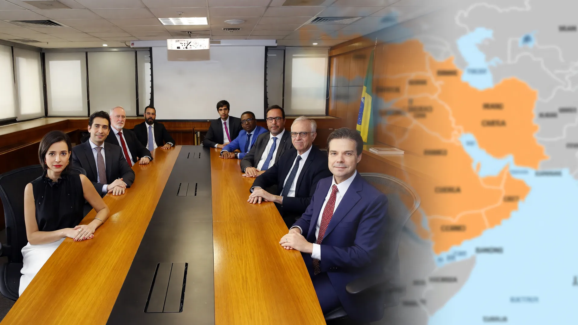 Copom em reunião para decidir corte da Selic com inflação acima da meta, analisando impactos do Oriente Médio