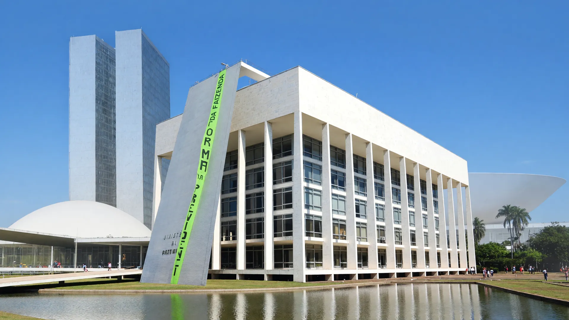 Ministério da Fazenda em Brasília destacando o imposto seletivo bebidas e cigarros para 2027