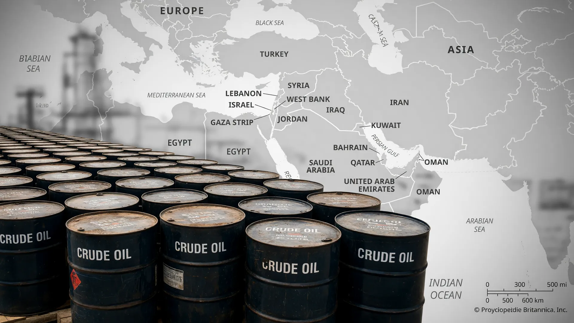 Barris de petróleo em refinaria simbolizam o aumento da produção da Opep+ no Oriente Médio