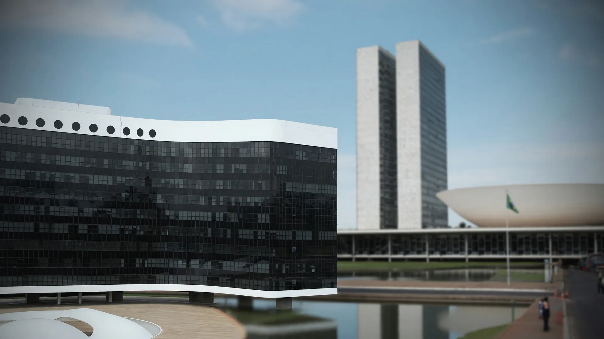 TSE e Congresso Nacional simbolizam as convenções partidárias eleições 2026 que definem candidatos