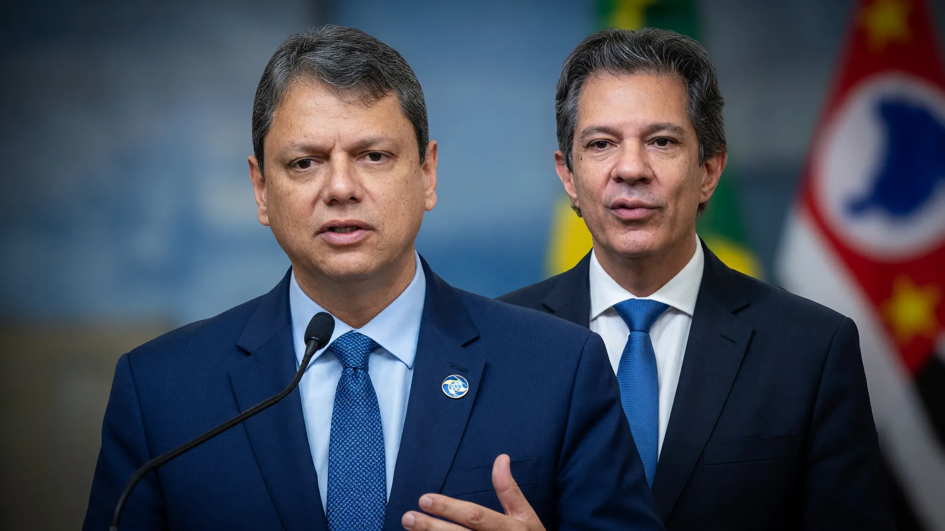 Haddad critica gestão Tarcísio em ato do PSOL, com foco em educação e segurança em SP