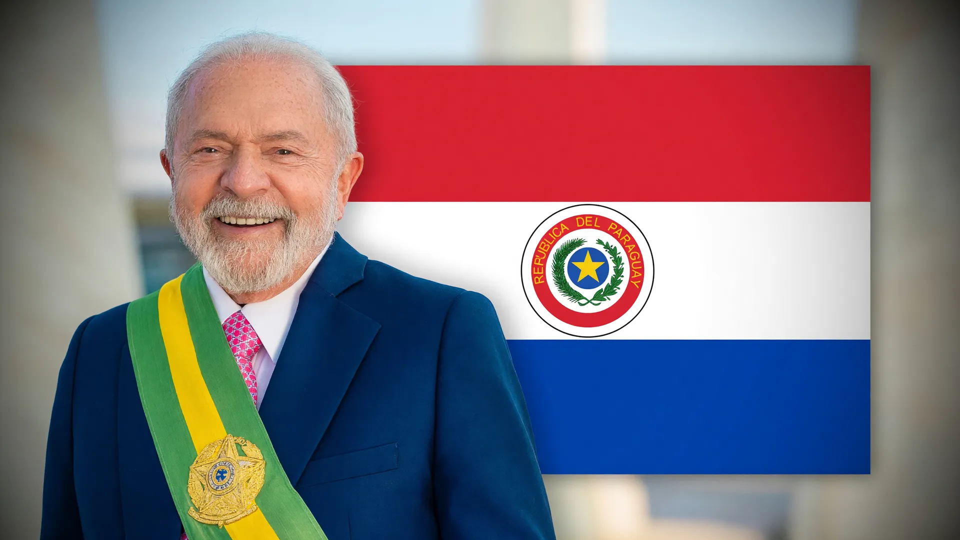 Lula com faixa presidencial e bandeira do Paraguai ilustram polêmica de Lula sobre a Guerra do Paraguai