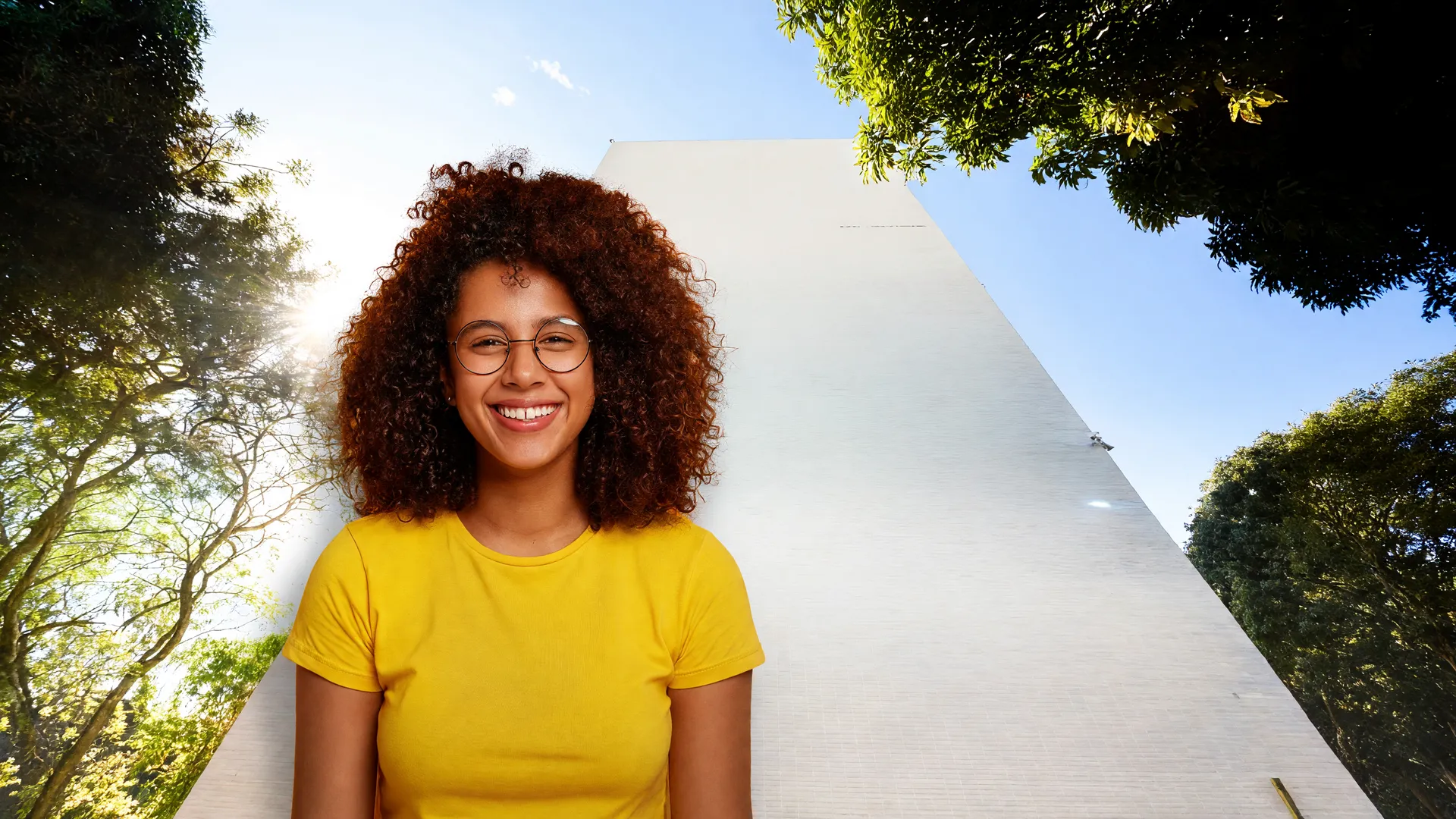 Resultado Fies segundo semestre 2026: estudante e fachada do Ministério da Educação em composição editorial