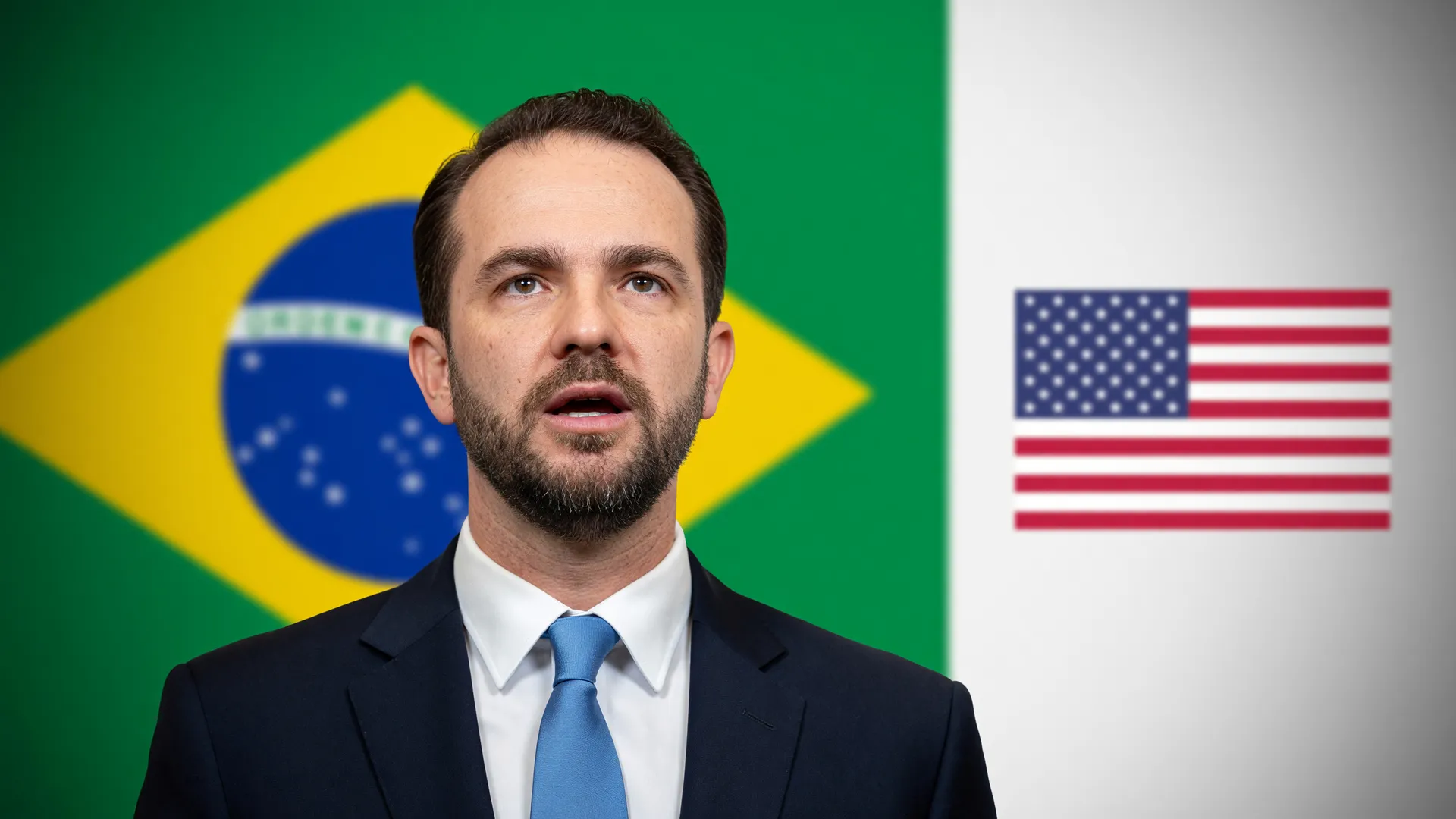 Dario Durigan destaca soberania financeira Brasil tarifaço EUA diante da tensão comercial com Washington