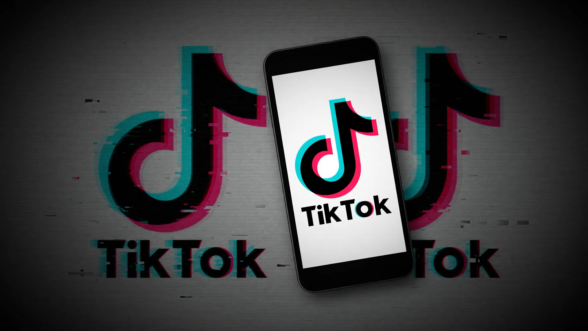 Ícone do TikTok em smartphone com efeito digital simbolizando spam gerado por inteligência artificial