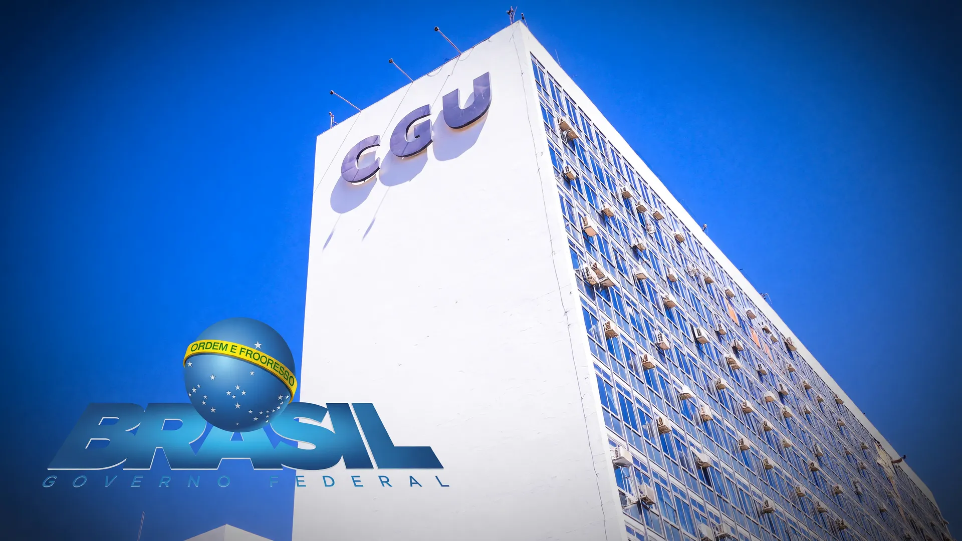 Prédio da CGU e logo do Governo Federal no debate sobre tarifa do split payment bancos e risco de judicialização