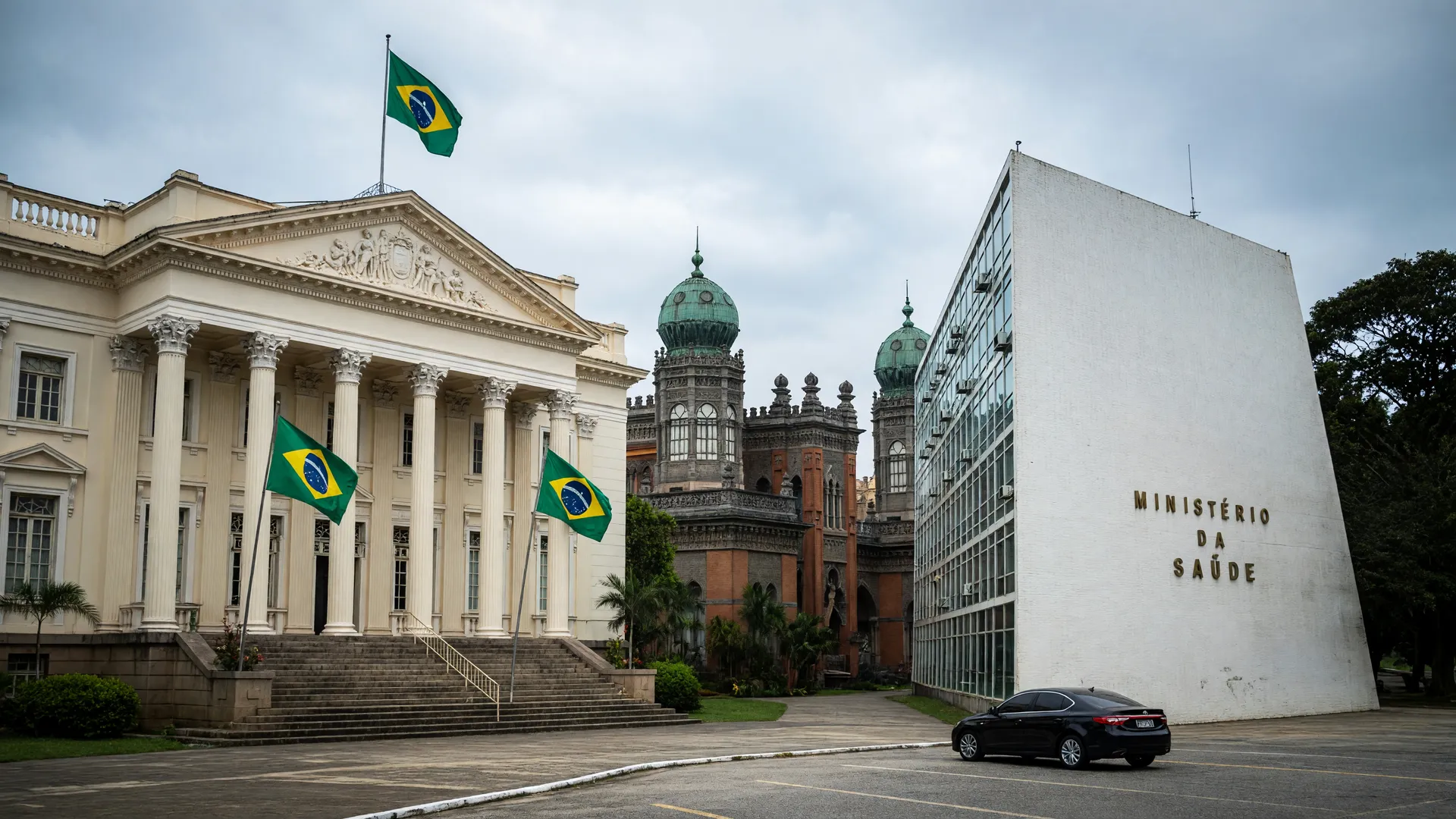 TCU pressiona Ministério da Saúde por atraso na entrega de remédios da Fiocruz
