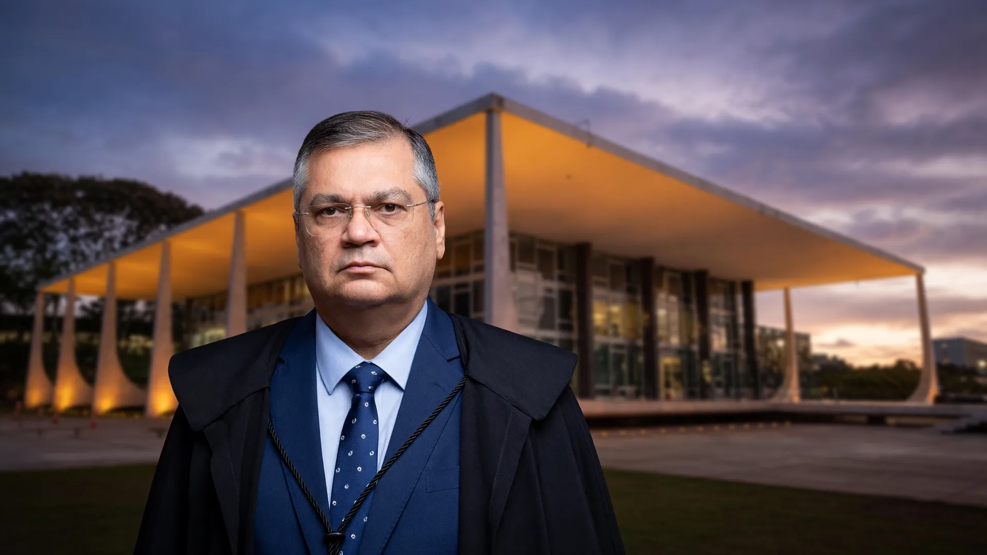 Flávio Dino em sessão no STF em matéria sobre falha lacre dispositivos Dark Horse