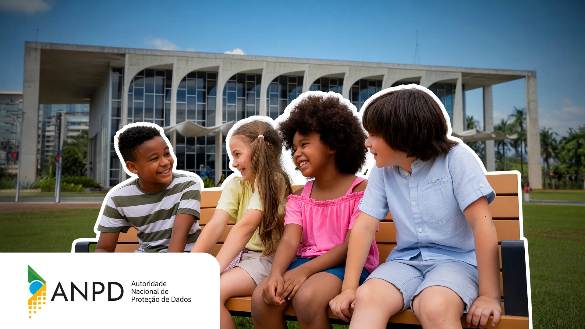 Crianças sorrindo ao ar livre e o Palácio da Justiça, ilustrando loot boxes jogos ECA Digital e a atuação da ANPD