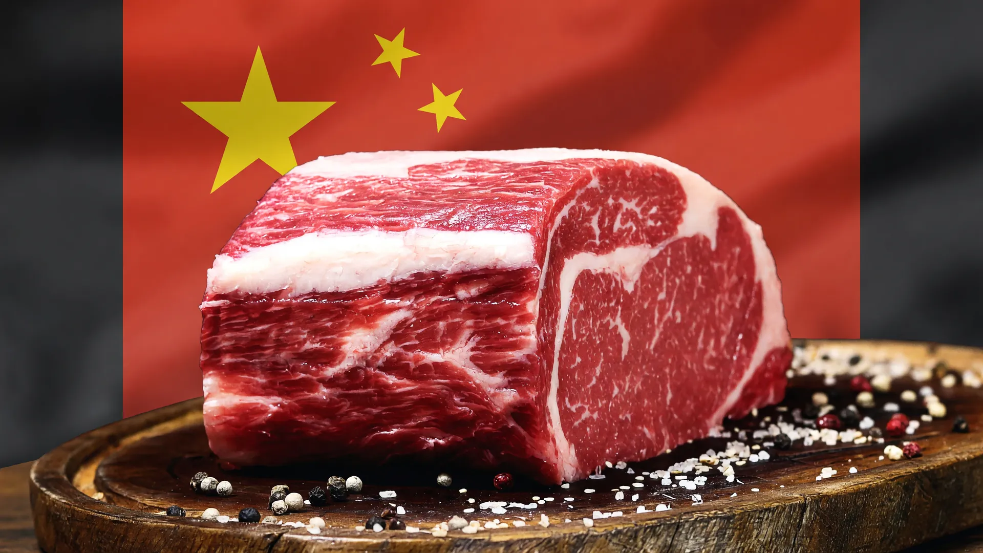 Carne bovina em destaque com bandeira da China ao fundo, ilustrando a tarifa carne bovina China